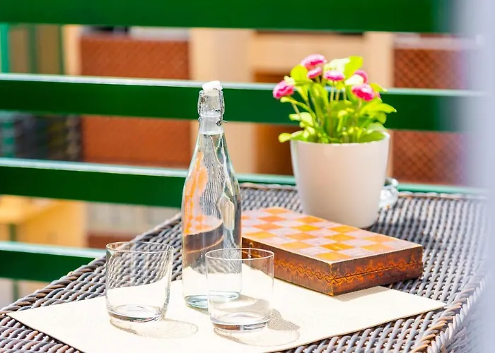 Cristismart Hi-end Services Media Streaming